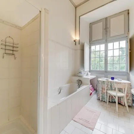 Nyaraló Chateau De Montardy *