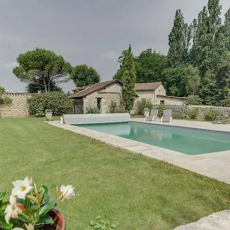 Chateau De Montardy *