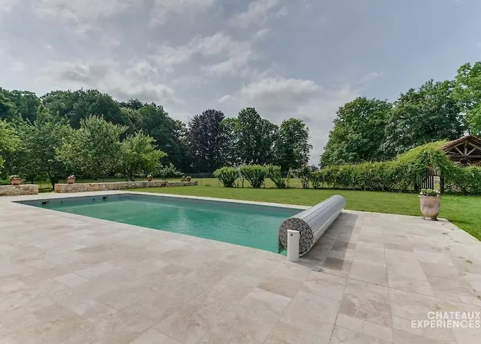 Chateau De Montardy بيت للعطل *